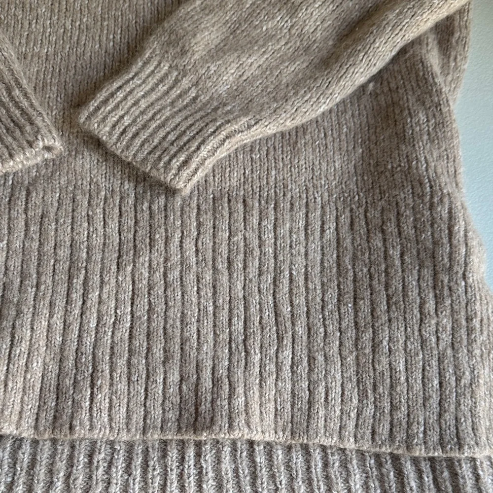 Alpaca Madewell Women's Beige Knit Sweater